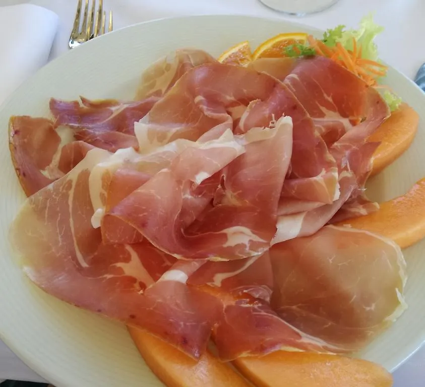 Bellerive Ristorante Albergo Manerba del Garda 2*,  Itálie