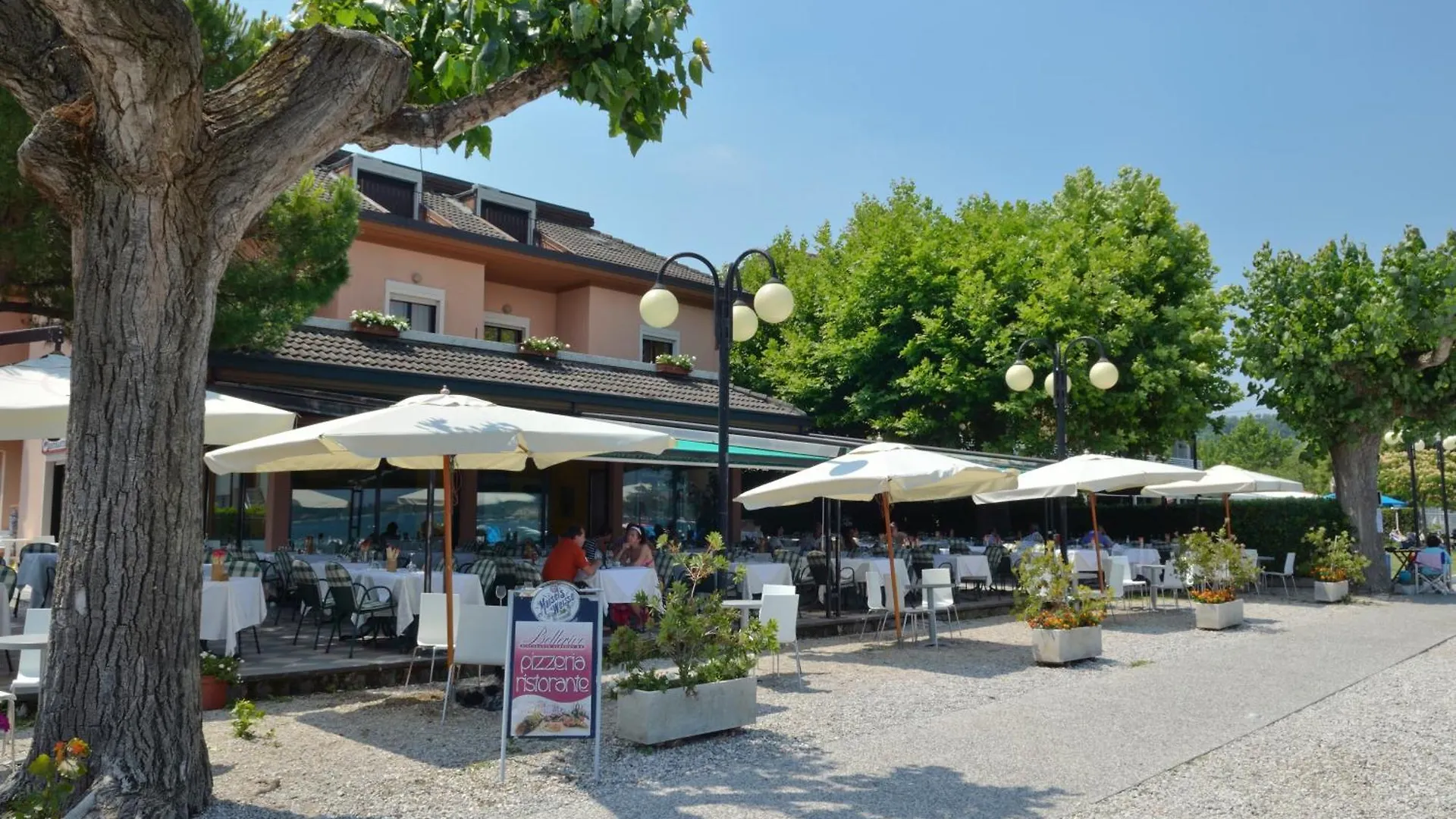 Bellerive Ristorante Albergo Manerba del Garda 2*,